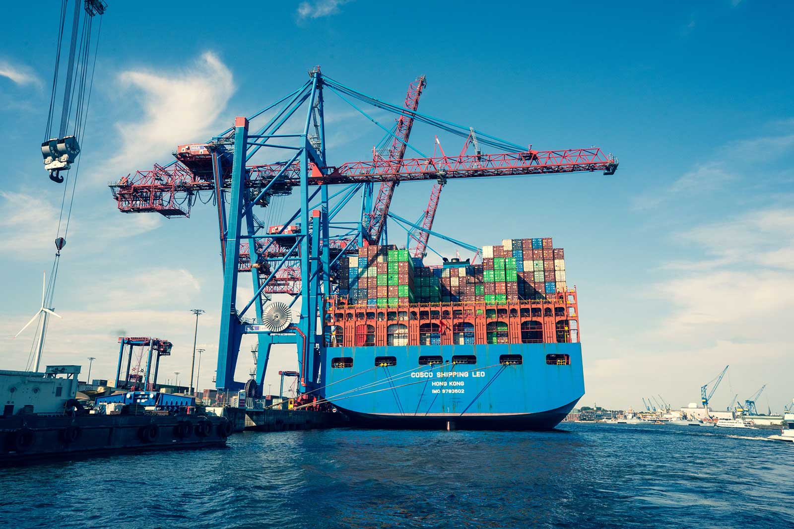 container-port-1000-4